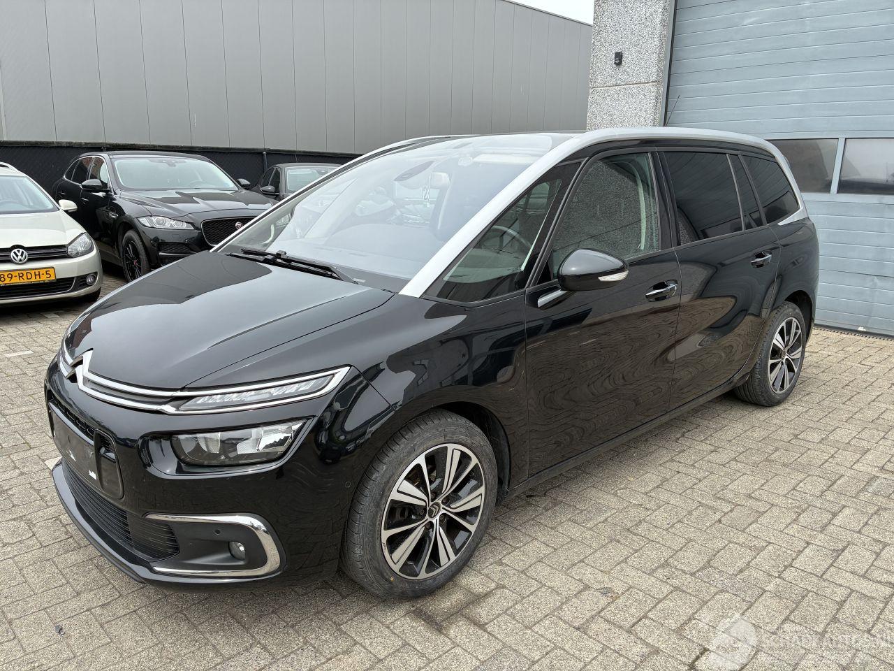 Citroën C4 CITROEN C4 1.6D AUTOMAAT 7 ZIT 2017
