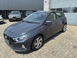 Coche accidentado Hyundai I-20 HYUNDAI I20 1.0I AUTOMAAT 2022 2022/11