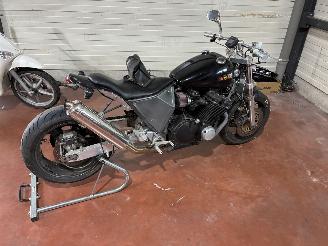 krockskadad bil motor Suzuki  SUZUKI GV71B 1100 1987 1987/5