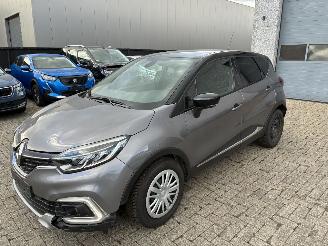 Unfallwagen Renault Captur RENAULT CAPTUR 1.2I AUTOMAAT 2018 2018/8