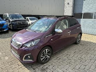 Damaged car Peugeot 108 PEUGEOT 108 1.2I 2016 2016/3