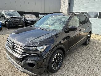 Vaurioauto  passenger cars Volkswagen T-Cross VW T CROSS 1.0TSI DSG 2020 2020/6