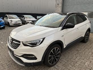 Schadeauto Opel Grandland OPEL GRANDLAND X HYBRID 2020 2020/9