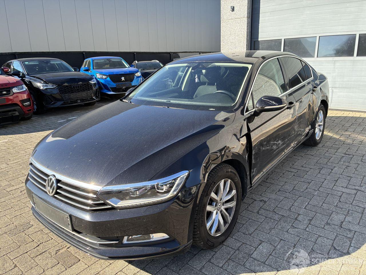 Volkswagen Passat VW PASSAT 1.6TDI DSG 2019