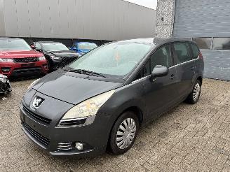 škoda osobní automobily Peugeot 5008 PEUGEOT 5008 1.6D 2010 7 ZIT 2010/7