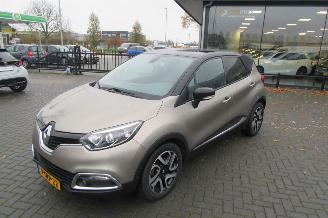 skadebil auto Renault Captur 1.2 TCe Dynamique Automaat 2014/4