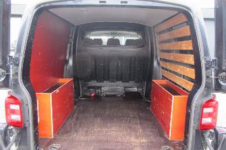 Volkswagen Transporter 2.0 TDI DSG L2H1 DC Highline picture 8
