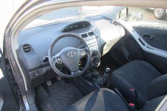Toyota Yaris 1.3 VVTi Comfort picture 12