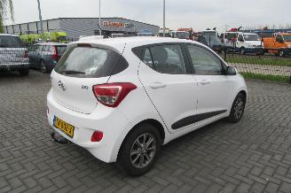 Hyundai I-10 Motion Comfort Automaat picture 4