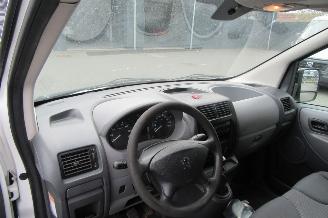 Peugeot Expert 229 2.0 HDI L2H1 picture 13