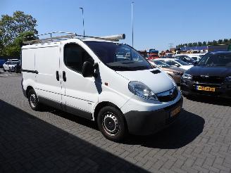 skadebil bedrijf Opel Vivaro 2.0 CDTI L1H1 2009/4