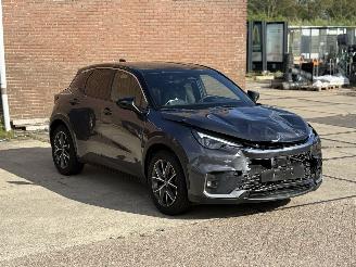 Coche accidentado Lexus LBX 1.5 Hybride AUTOMAAT 2024/1