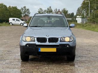 BMW X3 2.0 Executive picture 3