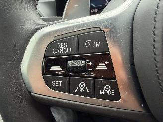 BMW 3-serie 330e M PAKKET X-Drive picture 31