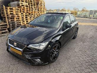Vaurioauto  passenger cars Seat Ibiza 1.0 TSI AUTOMAAT PANO! 2021/1