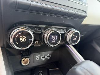 Renault Clio 1.0 TCe  Initiale Paris AUTOMAAT picture 24