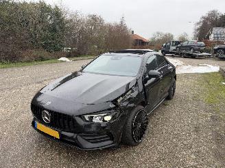 Mercedes Cla-klasse 250e AMG PANO picture 2
