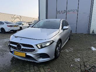 skadebil auto Mercedes A-klasse A180d amg pakket 2019/1