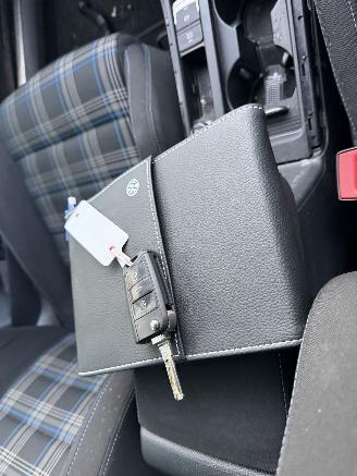 Volkswagen Golf 1.4 TSI GTE DSG picture 22