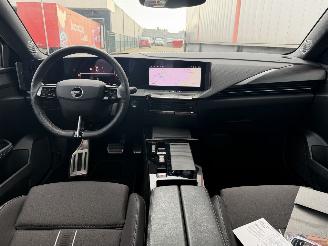 Opel Astra 1.2 Level 4 AUTOMAAT picture 23