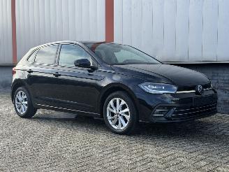 krockskadad bil auto Volkswagen Polo 1.0 TSI IQ LIGHT LED NAVI 2022/1