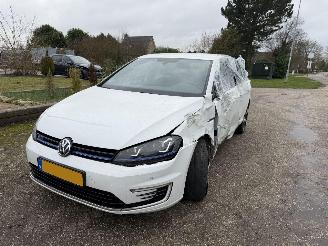 Unfallwagen Volkswagen Golf 1.4 TSI GTE AUTOMAAT 2015/1