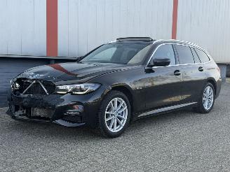 BMW 3-serie 330e TOURING 215KW AUT X-DRIVE picture 32