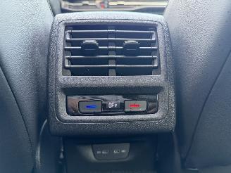 Volkswagen Golf 2.0 GTI PANO DYNAUDIO picture 11