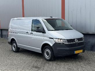 Volkswagen Transporter 2.0 TDI L1H1 28 Bulli AUTOMAAT picture 2