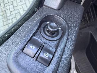 Opel Movano 2.3 L3H2 AIRCO picture 11