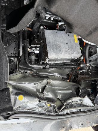 Mercedes GLC 350e 4MATIC AMG PANO picture 16