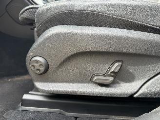 Mercedes GLC 350e 4MATIC AMG PANO picture 32