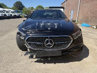 Mercedes E-klasse E220d LIMO AMG PANO picture 14