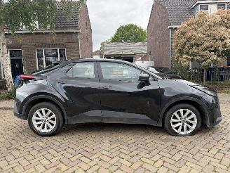Toyota CH-R R HYBRID 1.8 72KW AUTOMAAT picture 7