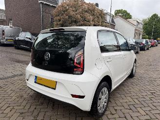 Volkswagen Up! 1.0 BMT move up! picture 10