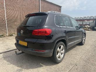 Volkswagen Tiguan 1.4 TSI Sport & Style picture 10