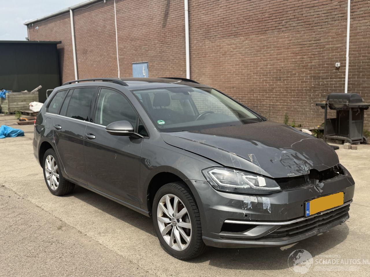 Volkswagen Golf 1.4 TSI AUTOMAAT PANO