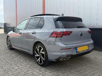 Volkswagen Golf 1.5 eTSI R Line PANO picture 24