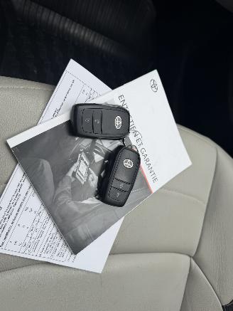 Toyota Yaris 1.5 Hybrid glasdak automaat picture 19