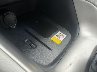 Toyota Yaris 1.5 Hybrid glasdak automaat picture 13