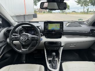 Toyota Yaris 1.5 Hybrid glasdak automaat picture 20