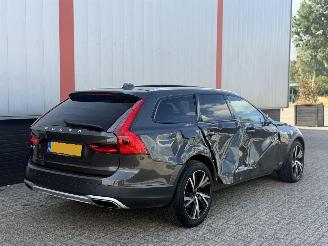 Volvo V-90 V90 Cross Country 2.0 D5 AWD PRO picture 3