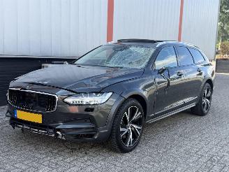 Volvo V-90 V90 Cross Country 2.0 D5 AWD PRO picture 28