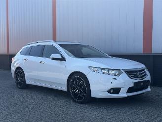 Auto incidentate Honda Accord TOURER 2.2 i-DTEC Executive 2013/1
