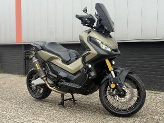 Honda  750 X - ADV - AKRA - CARBON picture 3