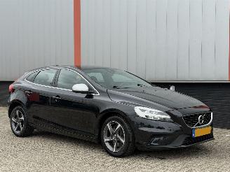 krockskadad bil auto Volvo V-40 2.0 D3 R Design NAP 2018/1