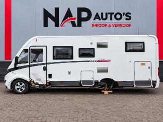 damaged passenger cars AC  Adria SONIC l 700 SL Camper 2012/1