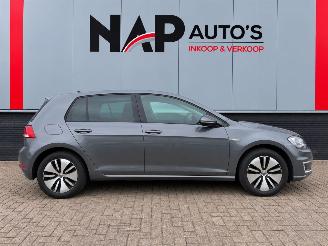 Vaurioauto  passenger cars Volkswagen e-Golf E - Golf Facelift NAP!! 2017/1