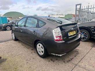 Toyota Prius 1.5 VVT-i picture 7