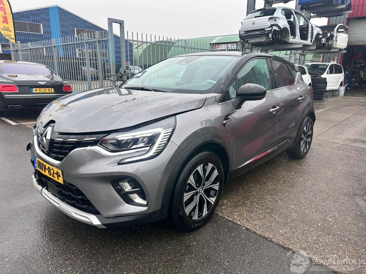 Renault Captur 1.6 E-TECH FULL HYBRID 145 TECHNO